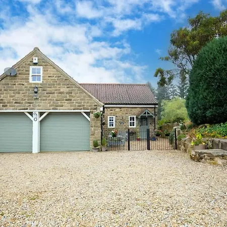 Stunning On The North York Moors Semesterbostad *